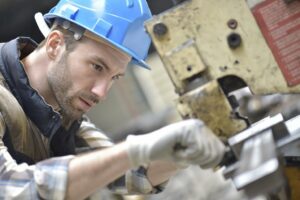 Manufacturing Management Errors: How to Reduce Them