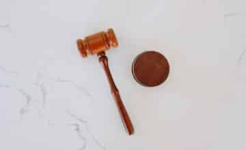 tingey injury law firm 6sl88x150Xs unsplash